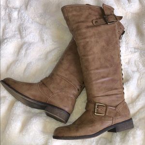 Madden girl boots size 8